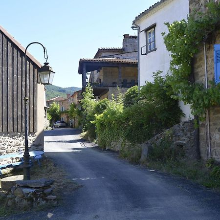 Maison De Caractere Avec Terrasse A 300M De L'Allier, Ideale Pour Peche, Detente Et Activites Familiales - Fr-1-582-208 Villeneuve-dʼAllier Exteriör bild