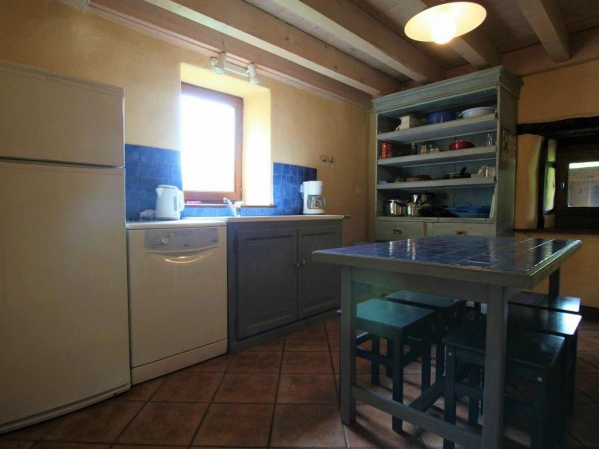 Maison De Caractere Avec Terrasse A 300M De L'Allier, Ideale Pour Peche, Detente Et Activites Familiales - Fr-1-582-208 Villeneuve-dʼAllier Exteriör bild