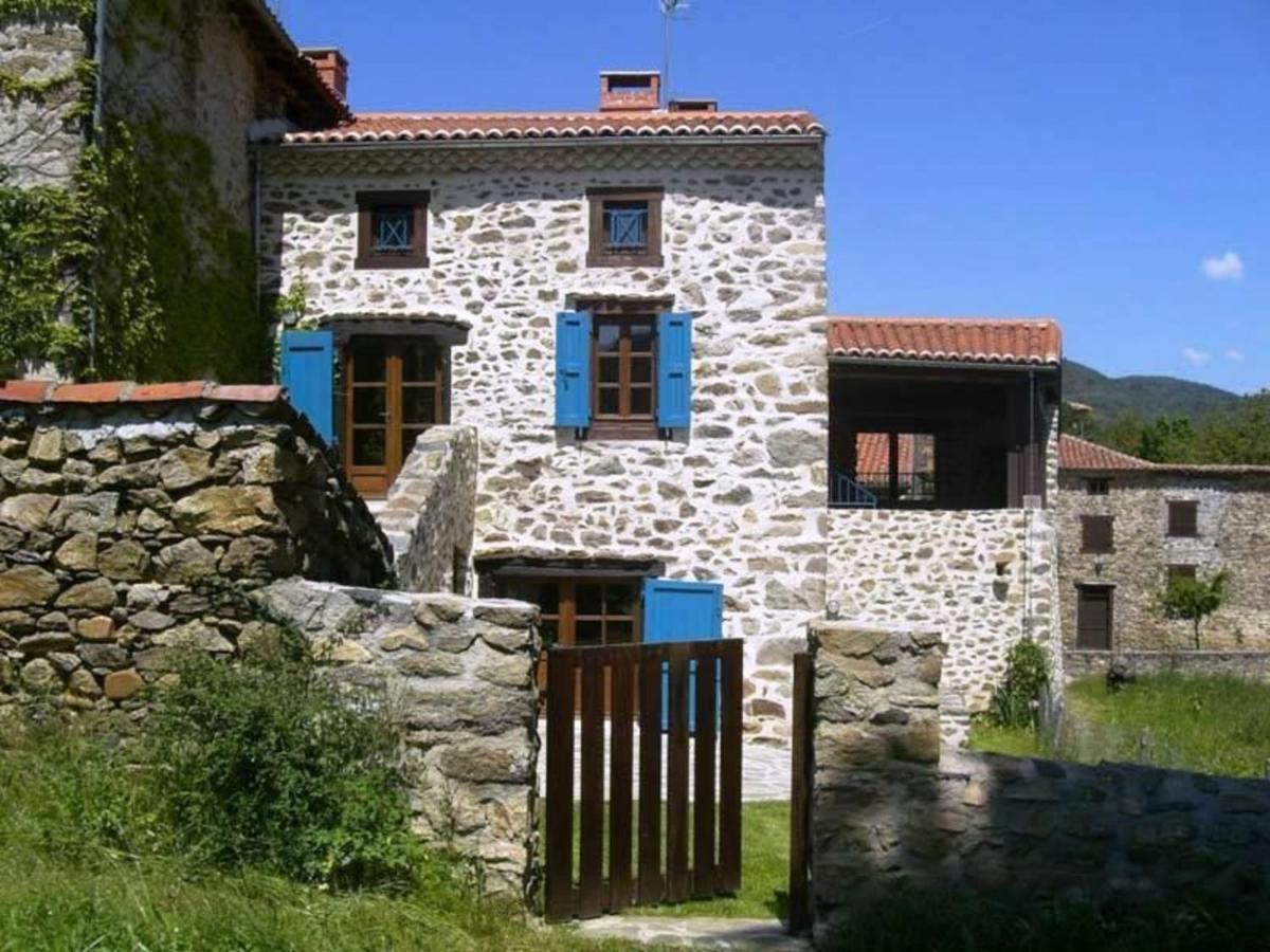Maison De Caractere Avec Terrasse A 300M De L'Allier, Ideale Pour Peche, Detente Et Activites Familiales - Fr-1-582-208 Villeneuve-dʼAllier Exteriör bild